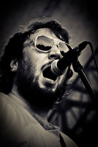 Eksplozivni rock trojac
