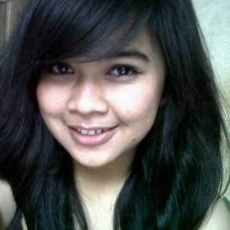 Be yourself.. Love allah SWT-I LoVe my famiLy-MoM,pap.sist and brother.. ♥