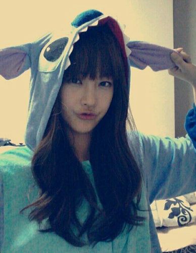 อันยองค่ะ :D โอยอนซอนะค่ะ Justbotnotreal นะค่ะ ^^' เข้ามาคุยกันได้นะค่ะเฮทนิมใจดีมากถึงมากที่สุด ฝากติดตามผลงานของฉันด้วยนะค่ะ #clubS 17|01|13 ❤