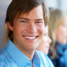 Blogger and a father of 2 beautiful children.