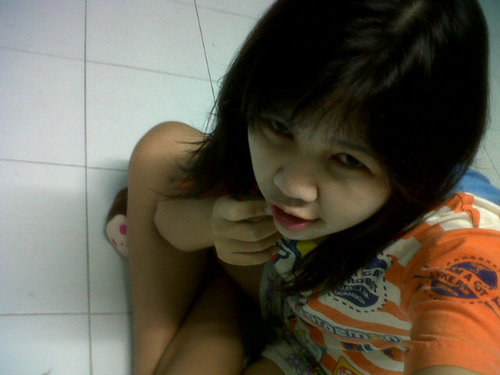 ชื่อน้องค่ะ เป็นมิตรกะทุกคน ยิ้มได้ทุกสถานการณ์ :)