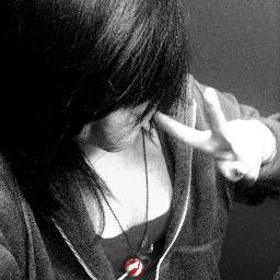 En camino de Dibujante y/o ilustradora :3
http://t.co/fvJIl6RyuT