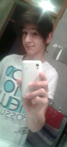 Richi | Austria | Single | Follow Me Haters :*