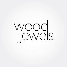 Houten sieraden & accessoires. Contact: info@woodjewels.nl