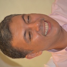Comunicador social periodista, creativo de juegos didácticos.