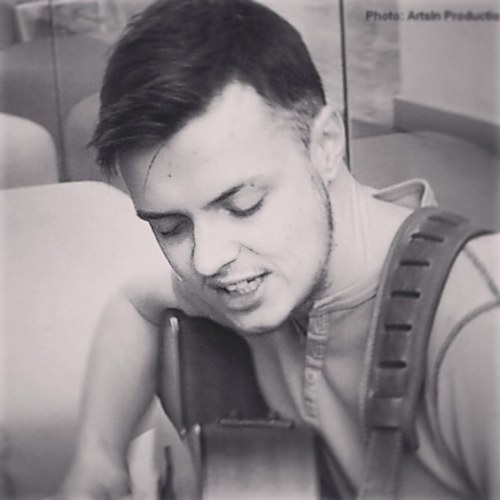 Acoustic Guitar. Folk. Recipes for life.