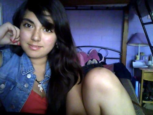 Los que no me Conocen Dicen que soy una  creida, los que me Conocen Poco dicen que soy Simpatica &  Mis mejores saben que soy una Loca Feliz de la Vida