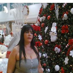 Se a tua vida depender do meu amor, viverás além da vida, pois te amo além do amor...  @CrisEfeitos TE AMO....   :)