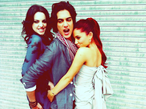 Hou jij ook van Justin Bieber, Selena Gomez, Taylor Lautner, Ariana Grande, of nog iemand anders? ♡ Dan is dit account echt wat voor jou! Enjoy ♡