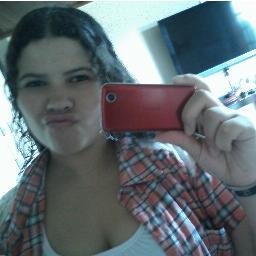 Coração, coração, coração, vê se toma jeito coração ♫♪