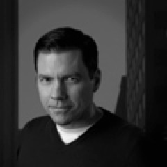 Photographer based in St. Louis, MO