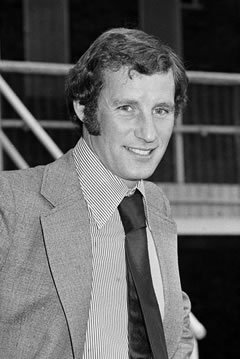 It's about time that Terry Neill was given the opportunity to do the FA Cup draw. 2010 is his year. Support him here.
