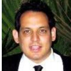 Empresario y Hombre de Familia.