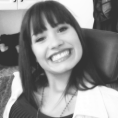 tropalovatics_'s profile picture. You make me smile, thank you for everything, love you so much @ddlovato