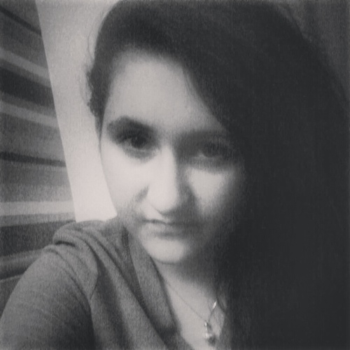 carlymorganxx's profile picture. I enjoy long romantic walks to the fridge still in high school hate it!,LOVE one direction, new twitter account so follow me and i'll follow you back xo