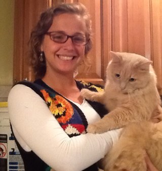 courtbee33's profile picture. 