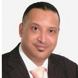 صلي علي سيد الخلق اجمعين وذكر بها غيرك ثم ادعو لي بظاهر الغيب ولك مثلها