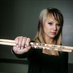 Fan Club official Jen Ledger in brazill *---* ii lovee you jeen s2
