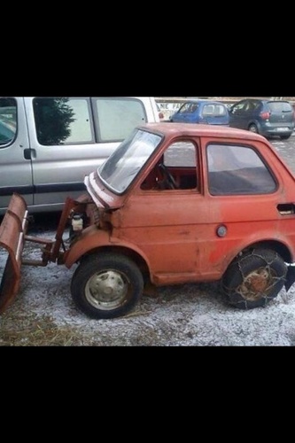 karlmelville's profile picture. 