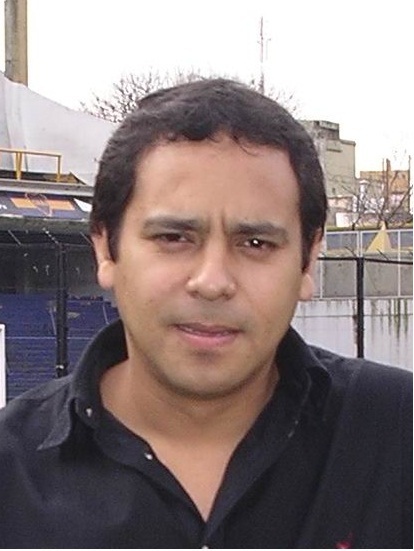 alvarov7's profile picture. 