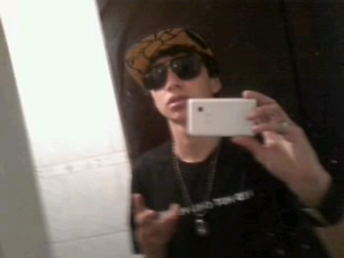 Skateboarding my life style ;) ||Bullet for my Valentine my music Style quer me conkista? começa por essas duas coisinhas