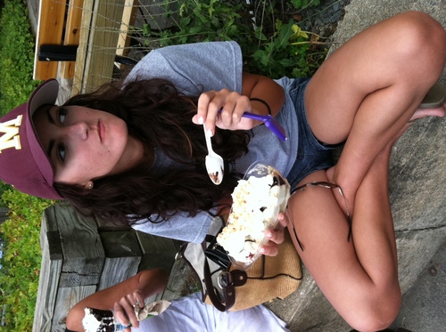 manderpance's profile picture. 