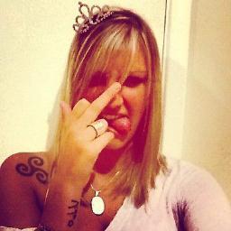 Te amei ontem, te amo hoje e te amarei amanhã e para todo sempre, Princesa @baronelarissa! Desde: 22/01/2013 . Dona: @ohceusrestart ou @LilisFreitas