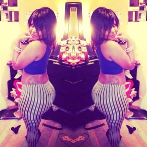 19, #teamphat . #teammoneymaker . #teambi . IG: alexusbattlexo