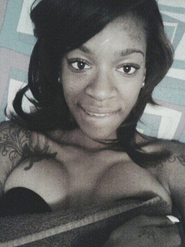 #Team Mytouch #Team Fuck yuhh hoes :) #Tatted up #Team Jordan Dfw Team jordans :)