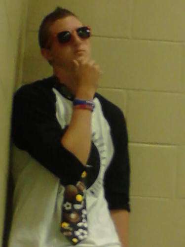 hey i try to keep it real. im me not anyone else, so im going to be me and nobody else.