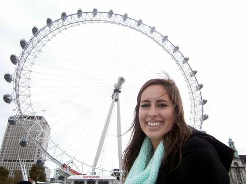 ChelseaHunt28's profile picture. lovin life