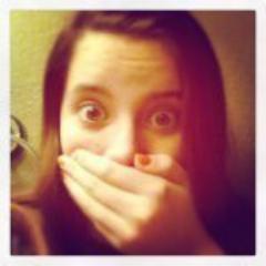 Heyyy, Lufff yuuu!  \\(^-^)// gimmie a HUG... *VIRTUAL HIGHFIVE* Well high fives are good too... #Forever13!