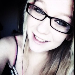 im emily and i like om&m. | followback