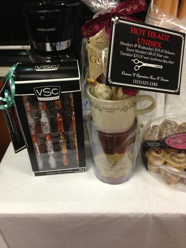 HotHeadzUnisex's profile picture. Hot Headz Unisex opened November 2012. Owners Tamar and Ranell excellent hair care & style that blends NYC energy & Space Coast peace of mind.