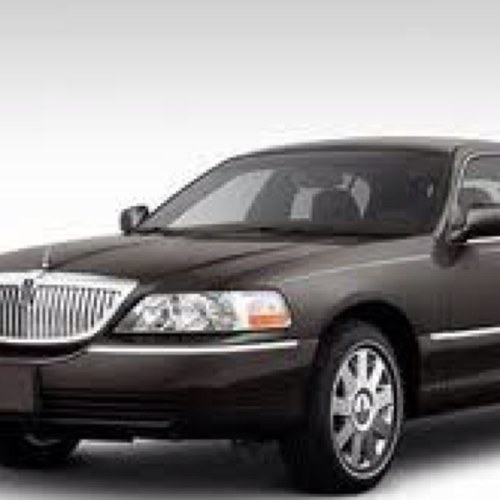 UberSF's profile picture. Whats said in the Ubers of Sf doesnt stay in the Ubers of SF. Not affiliated with @uber.