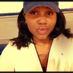 ppl come in your life for a reason as a blessing or a lesson my baby miiyah , family & marisa are blessings :)
http://t.co/f2WDrsj7t6