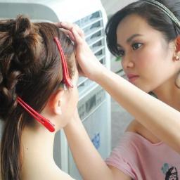 missA.Tre.Arnina.MakeupArtist.Soprano.Jammer.Driver.Dancer.ITConsultant..at your service! ;)