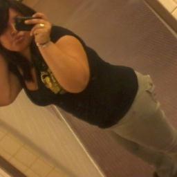 - Serina ♥ | I'm 18 | I follow back ^.^ | Message me c: | Arizona xD | Single ♥ |