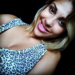 Bel, taurina, Deus, mãe, família, Demi, Eminem, 2pac, Marilyn M. Amo o que me faz bem, e o que não me acrescenta não me faz falta.
