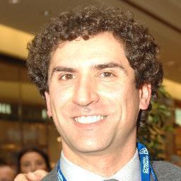 Psicologo clinico ed esperto in Psicologia dello Sport, docente/esperto della Scuola dello Sport del CONI