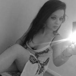 No one can judge me, stop me, i live my life. Lebanese/UK nationality, open minded, free limitless lady. U have any Doubt? check. :P