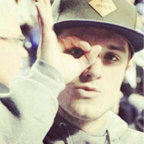 @jhutch1992 will you marry me?