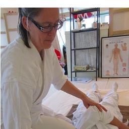 NellekeBreukink's profile picture. Shiatsu leren of ondergaan, bij Shiatsu School&Praktijk Heerenveen. Een shiatsu-ervaring of beter Ohashiatsu gun je iedereen. Vergoed door verzekeraars.