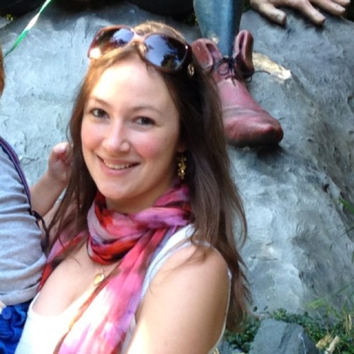 natachabister's profile picture. Based in Antwerp, with wings in the world. Photographer, looking for beauty everywhere. Currently focused on the prettiest little girl and her dad. Building.