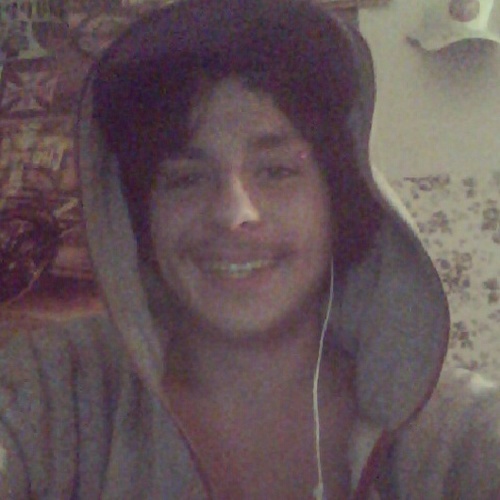 i am a skater from gtwon i love skateboarding n i a a true skaterat
