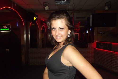 v22odev35880am1's profile picture. 