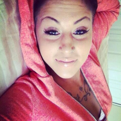 #Gemini / Mother of a young King / #Israeli #purple #dro #WESTOAKLAND #LiveWire real bitch tweetin so shut the fuck up ho
