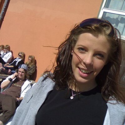 Monicaa's profile image