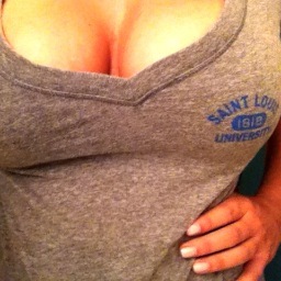 Lover of SLU boobs. Email: Billikenboobs@gmail.com. Photos will be kept anonymous. Hide your aureolas or we won't post. Go Billikens! (Not affiliated with SLU)