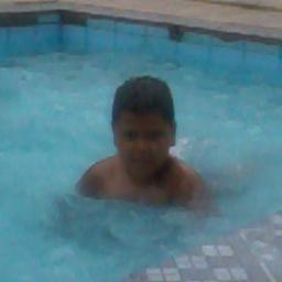 Vemkvem com o Jhojholis *-* http://t.co/PhPZtheBPt | http://t.co/RrHNIE39Xm